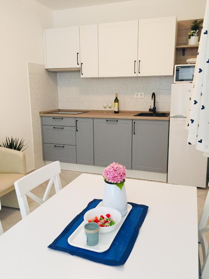 Holiday Home Casa Bianca Sukošan Kültér fotó