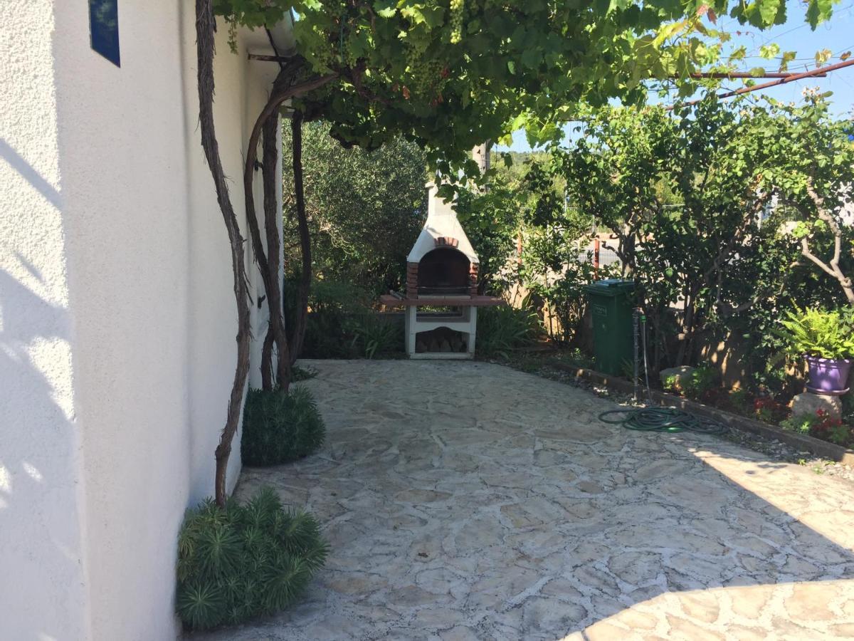 Holiday Home Casa Bianca Sukošan Kültér fotó