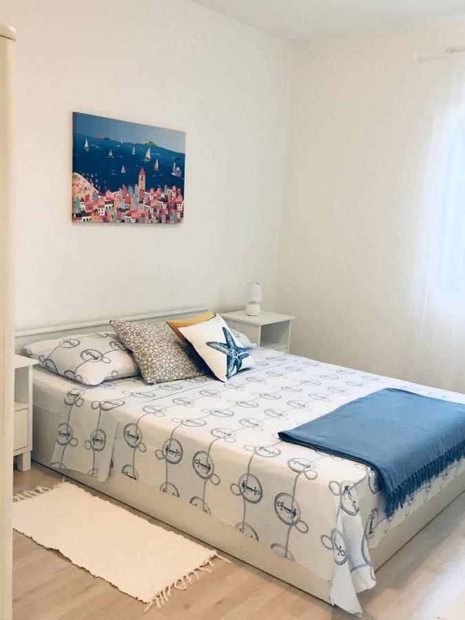Holiday Home Casa Bianca Sukošan Kültér fotó