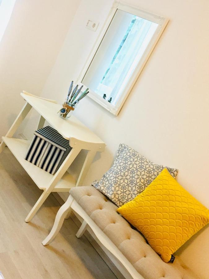 Holiday Home Casa Bianca Sukošan Kültér fotó
