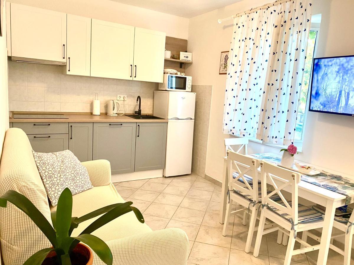 Holiday Home Casa Bianca Sukošan Kültér fotó