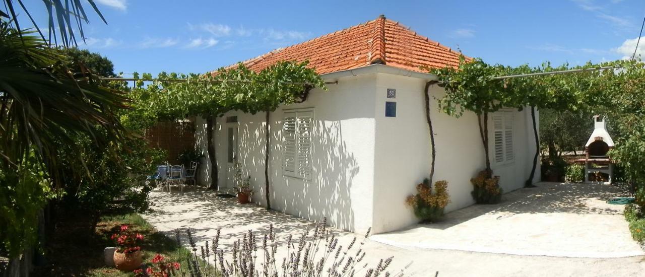 Holiday Home Casa Bianca Sukošan Kültér fotó